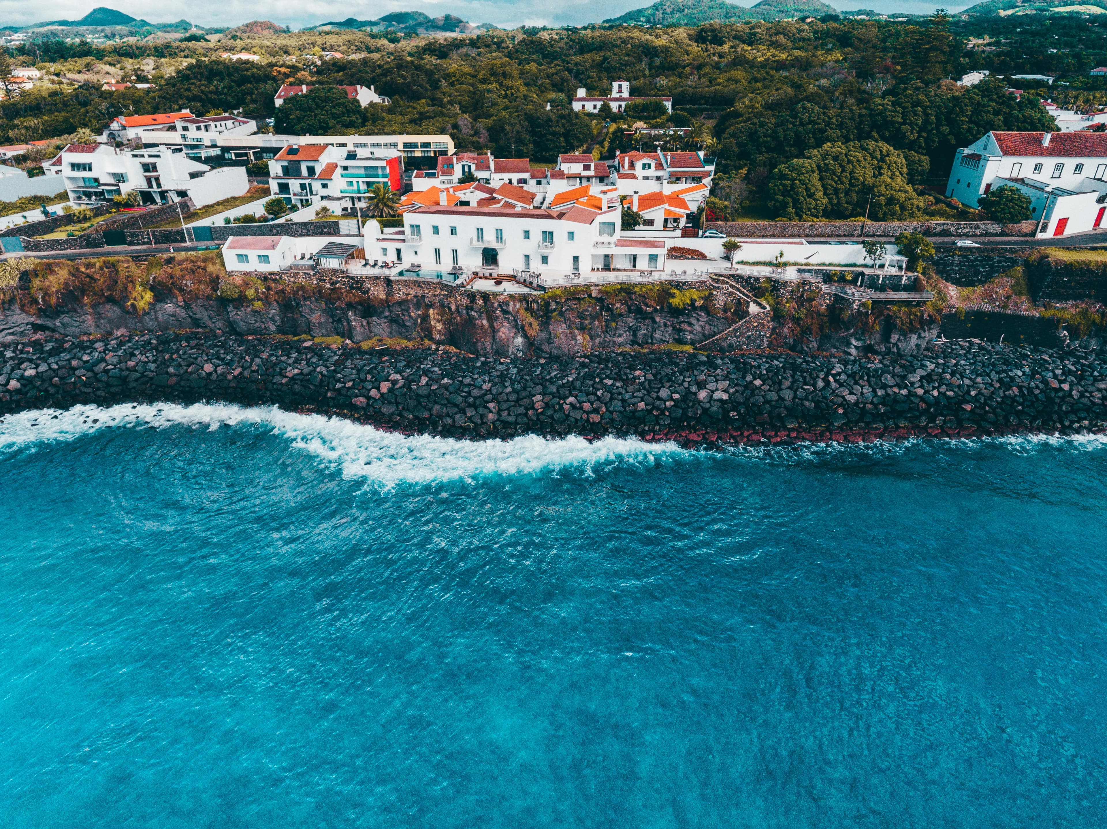 Llegada a Ponta Delgada y la isla verde